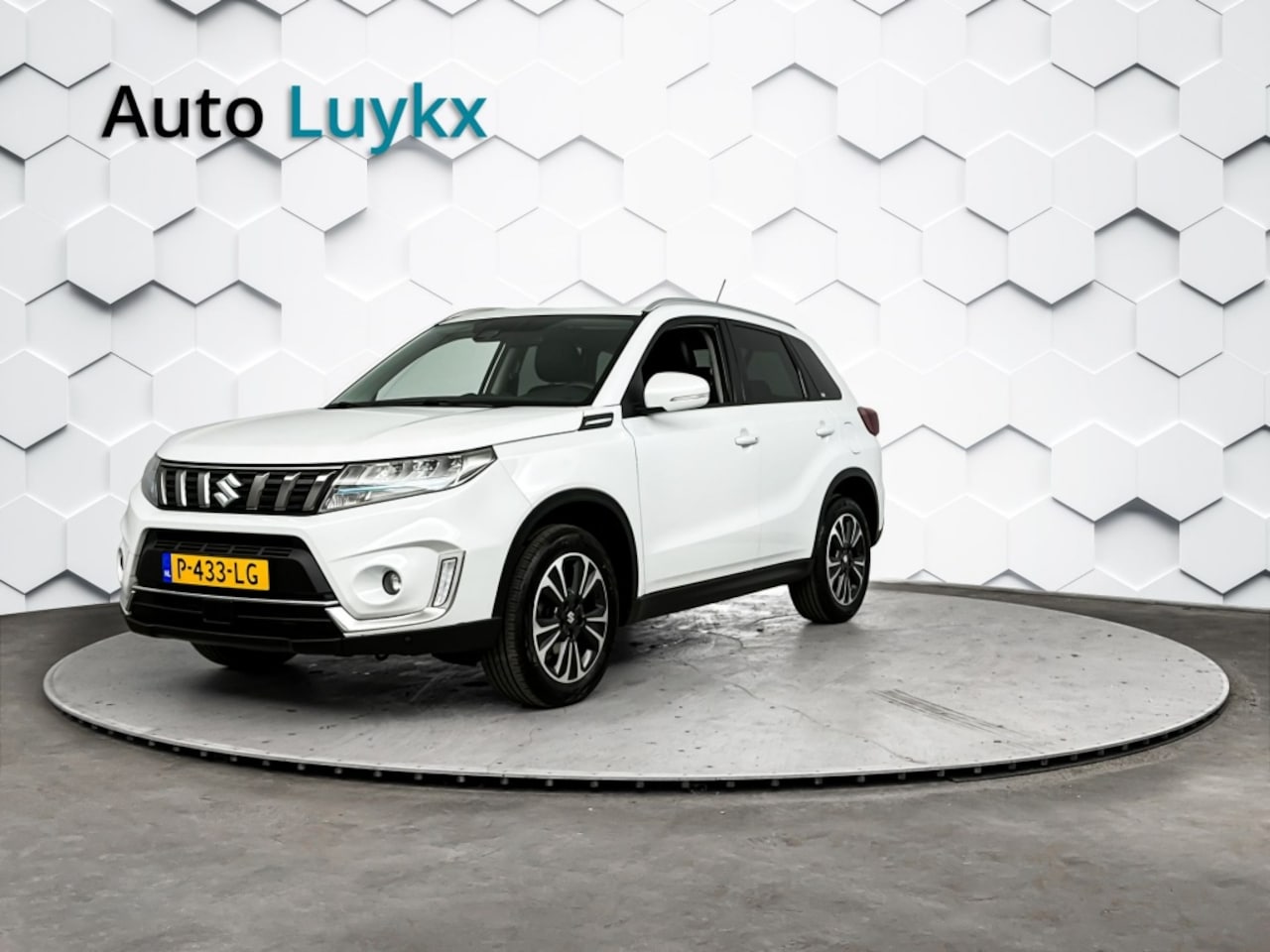 Suzuki Vitara - 1.4 Boosterjet Style Smart Hybrid Automaat | Leder/Alcantara | Adaptieve Cruise Control | - AutoWereld.nl