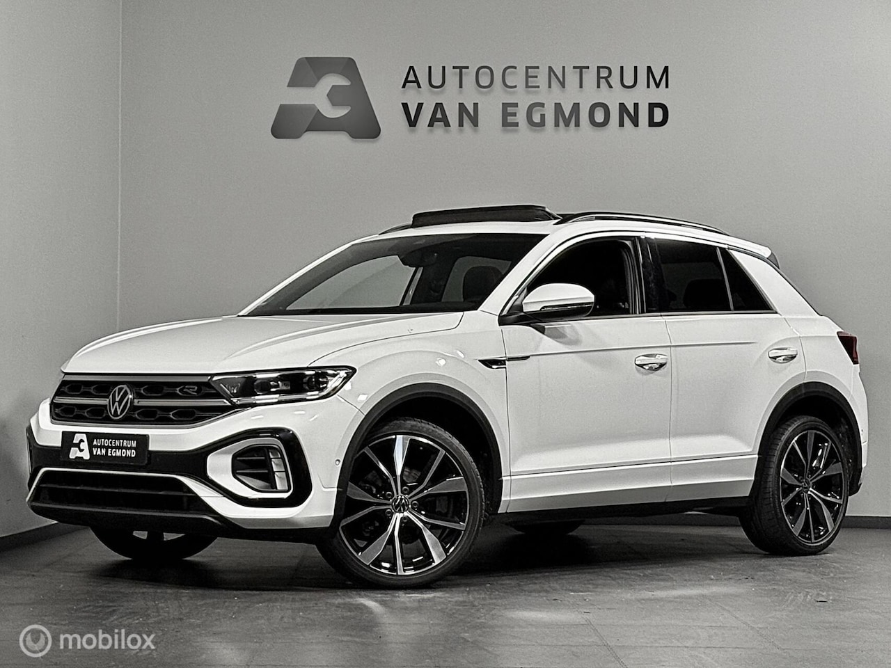 Volkswagen T-Roc - 1.5 TSI 2X R-LINE | BEATS | PANO | AD.CRUIS - AutoWereld.nl