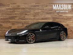 Ferrari GTC4 - Lusso V12 HELE|Novitec|Pass Display|Pano|JBL|
