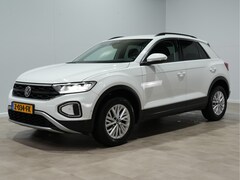 Volkswagen T-Roc - 1.5 TSI 150pk DSG Life Navi via App Camera Clima Acc 128