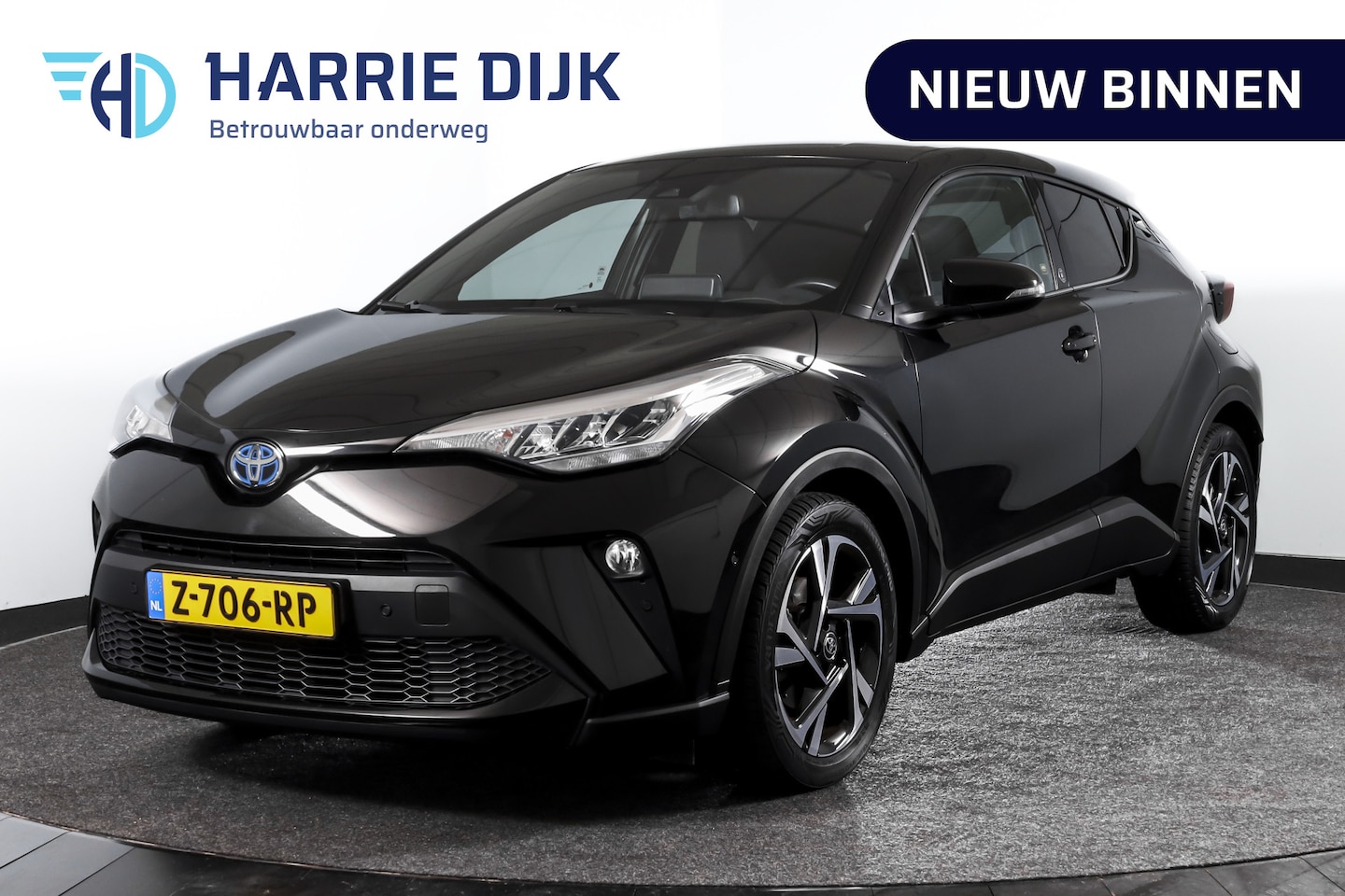Toyota C-HR - 2.0 Hybrid Dynamic | Adapt. Cruise | Stoel-+Stuurverw. | PDC | Camera | NAV+App. Connect | - AutoWereld.nl