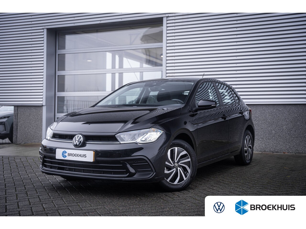 Volkswagen Polo - 1.0 TSI Life | Airco | Lichtmetalen velgen 15" | Parkeersensor voor en achter - AutoWereld.nl
