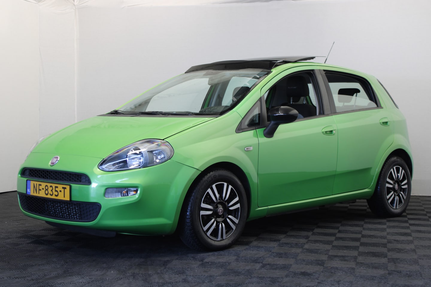 Fiat Punto Evo - 0.9 TwinAir Lounge |Pano| - AutoWereld.nl