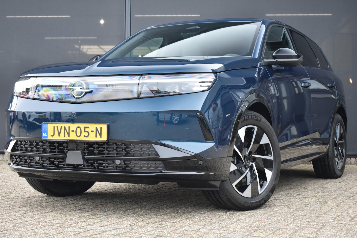 Opel Grandland Electric - GS 73 kWh DEMO-DEAL! 8 Jaar Garantie! | HeadUp-Display | 360 Camera | Comfortstoelen | LED - AutoWereld.nl