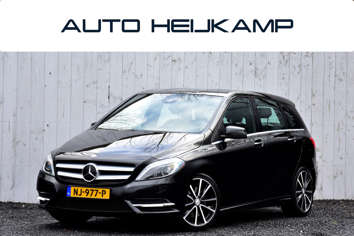 Mercedes-Benz B-klasse - 250 Prestige | AMG | Leer | Xenon | Trekhaak | - AutoWereld.nl