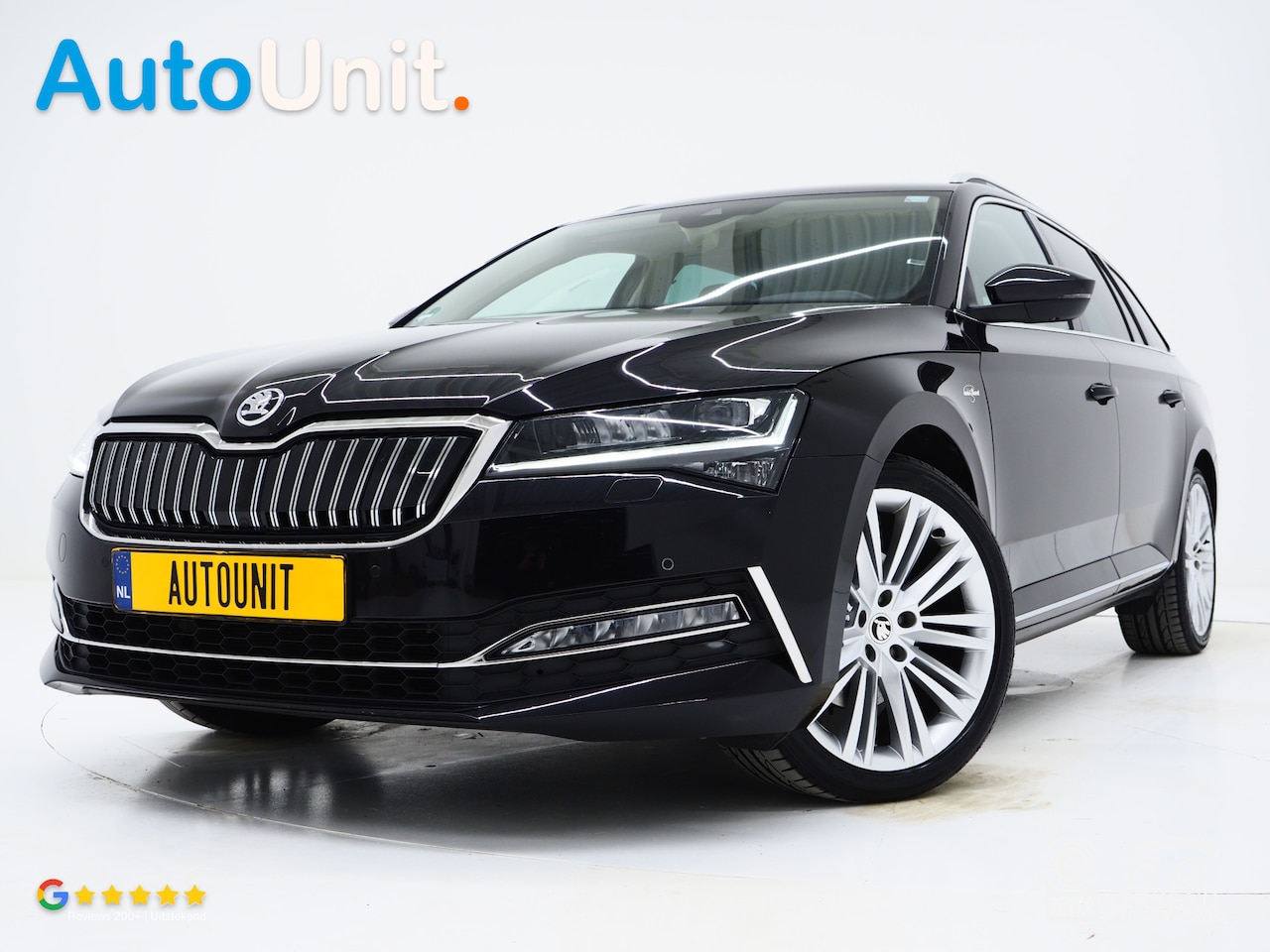 Skoda Superb Combi - 1.4 TSI iV Laurin & Klement | Canton | Leder | Camera | Keyless | Adaptive Cruise | Virtua - AutoWereld.nl
