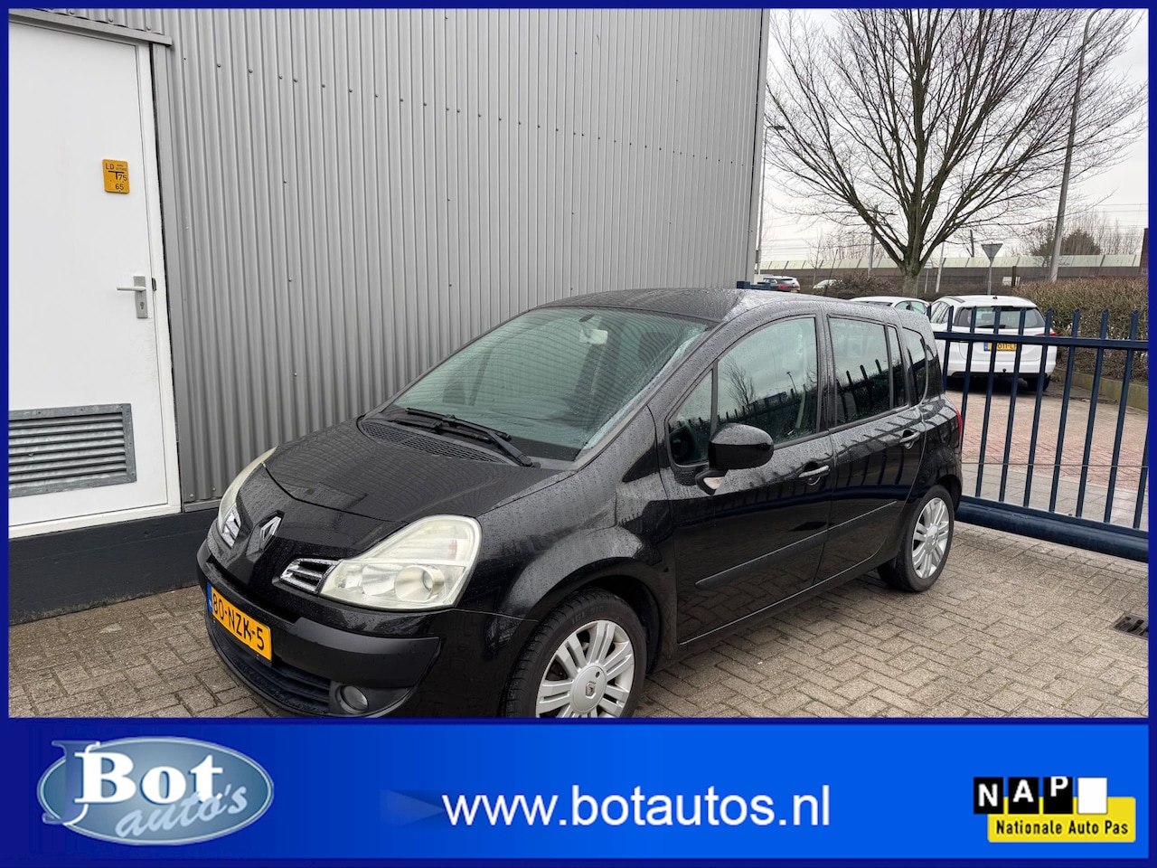 Renault Grand Modus - 1.2 TCE Dynamique AIRCO / CRUISE / TREKHAAK / LMV / PARKEERSENSOREN - AutoWereld.nl