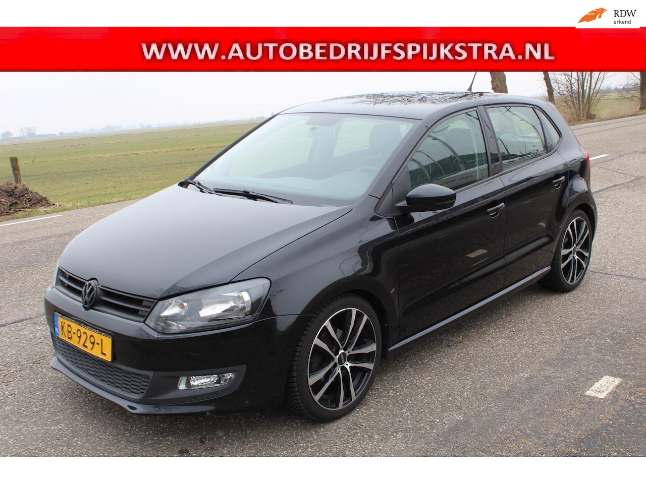 Volkswagen Polo - 1.4-16V Highline // 5-DRS / APK 03/2027 // - AutoWereld.nl
