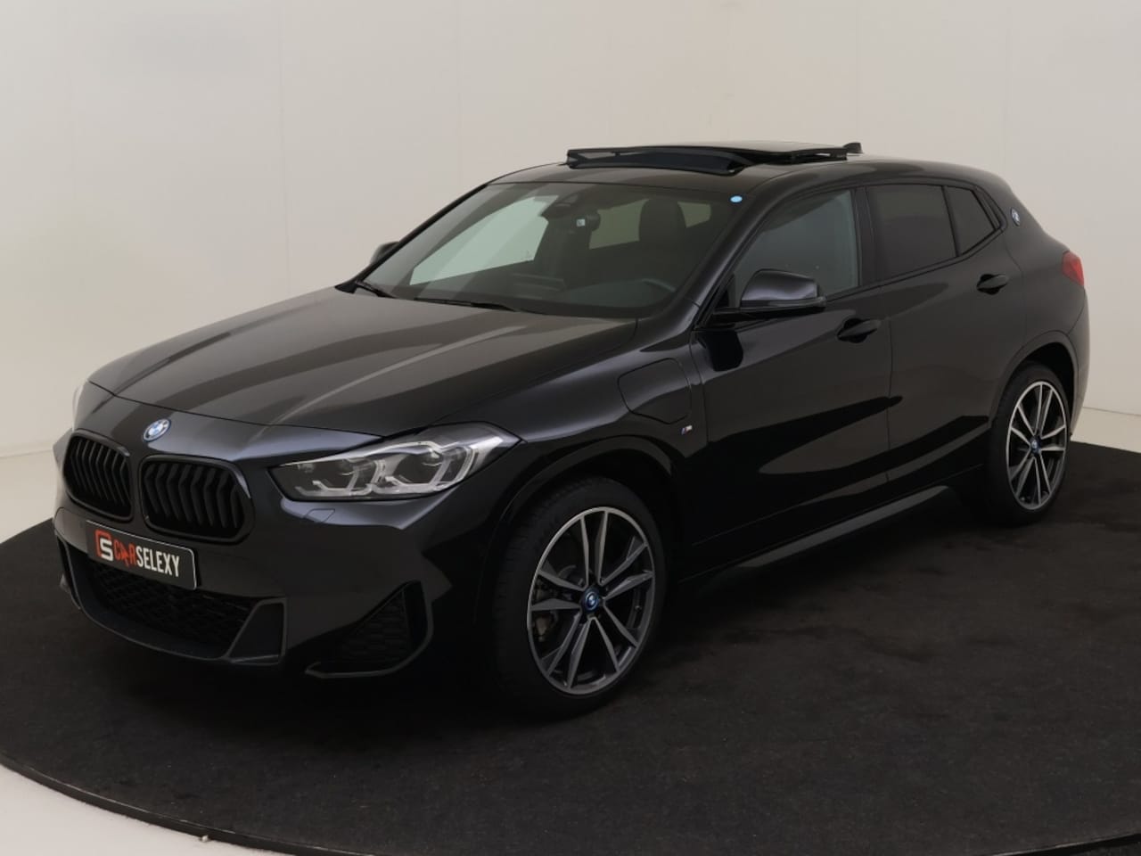 BMW X2 - xDrive25e High Executive M-Sport | Panorama | Adapt. Cruise | He - AutoWereld.nl