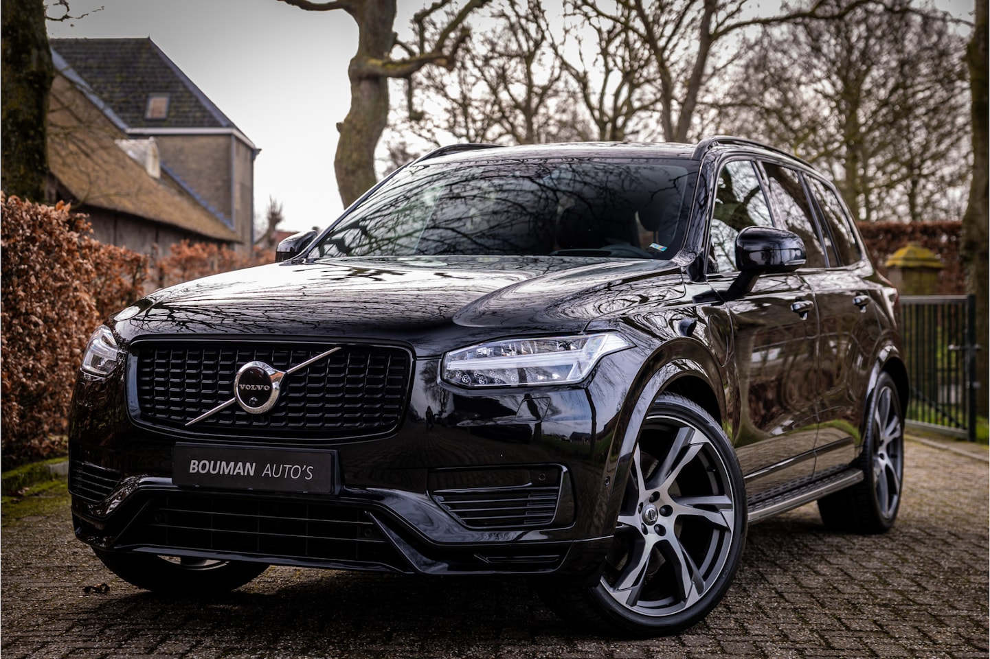 Volvo XC90 - 2.0 T8 AWD R-Design Edition Long Range Full Massage Luchtvering 22" HUD Stoelventilatie - AutoWereld.nl