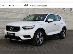 Volvo XC40 - T2 Momentum | Parkeersensoren voor + achter | Parkeercamera | 19'' Lichtmetalen velgen | N