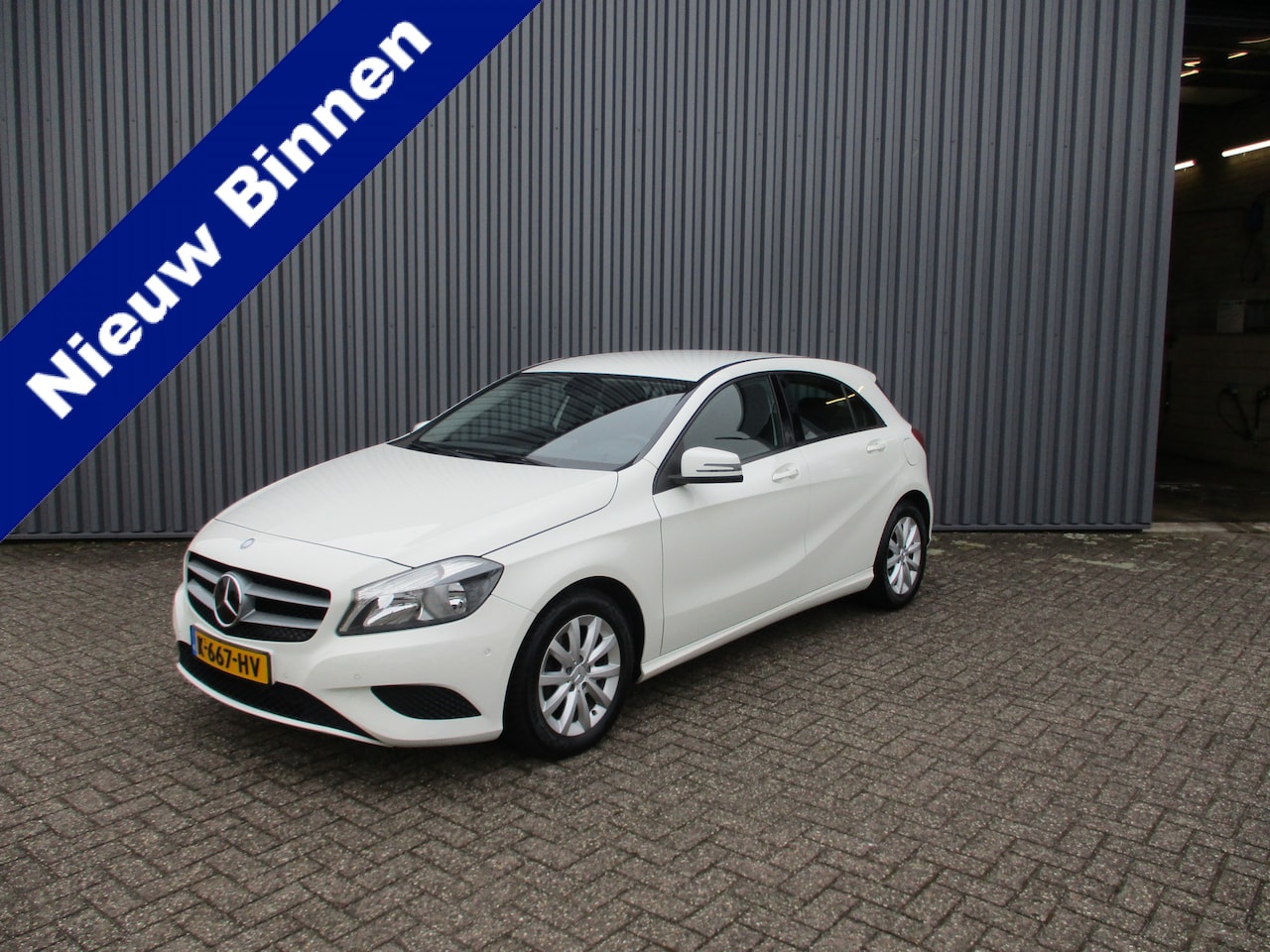 Mercedes-Benz A-klasse - 180 Ambition Navi Airco Trekhaak - AutoWereld.nl