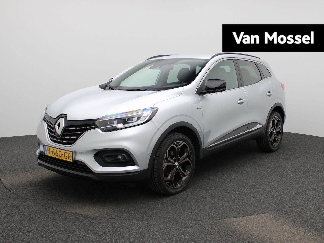 Renault Kadjar - 1.3 TCe Black Edition | ACHTERUITRIJCAMERA | APPLE CARPLAY - ANDROID AUTO | STOELVERWARMIN - AutoWereld.nl