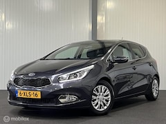 Kia Cee'd - 1.6 GDI BusinessLine [ NAP trekhaak cruise clima ]