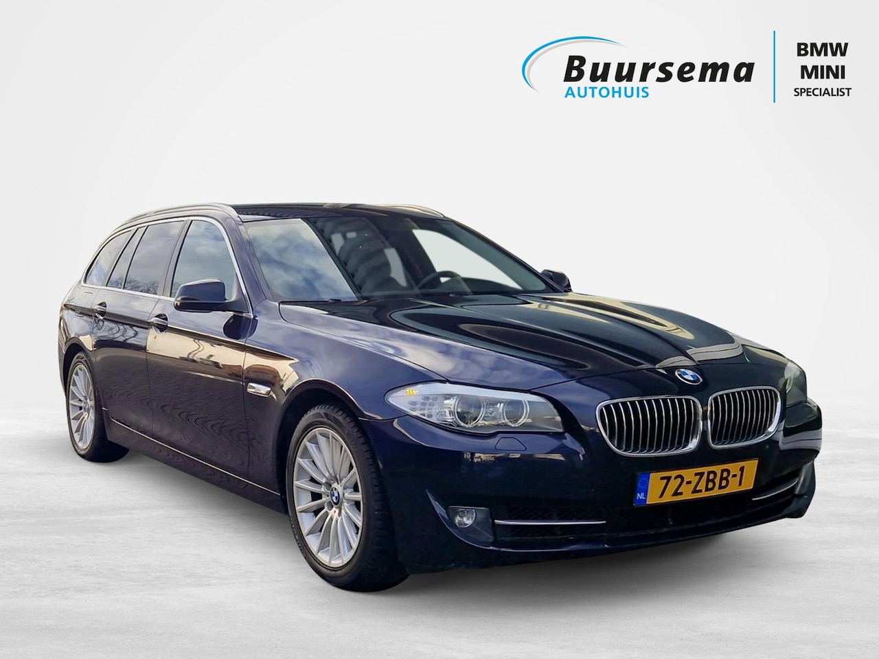 BMW 5-serie - 5er Reihe 520i High Executive | Automaat |Comfortseats | Proffesional navigatie | Zwart le - AutoWereld.nl