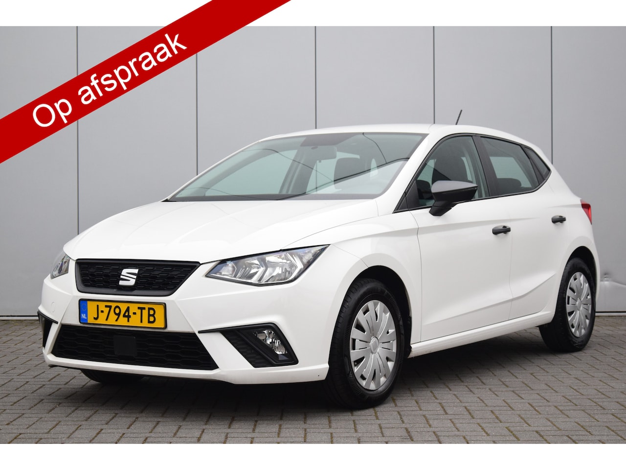SEAT Ibiza - 1.0 MPI Reference Airco Cruise Audio/Bluetooth/Dab Pdc - AutoWereld.nl