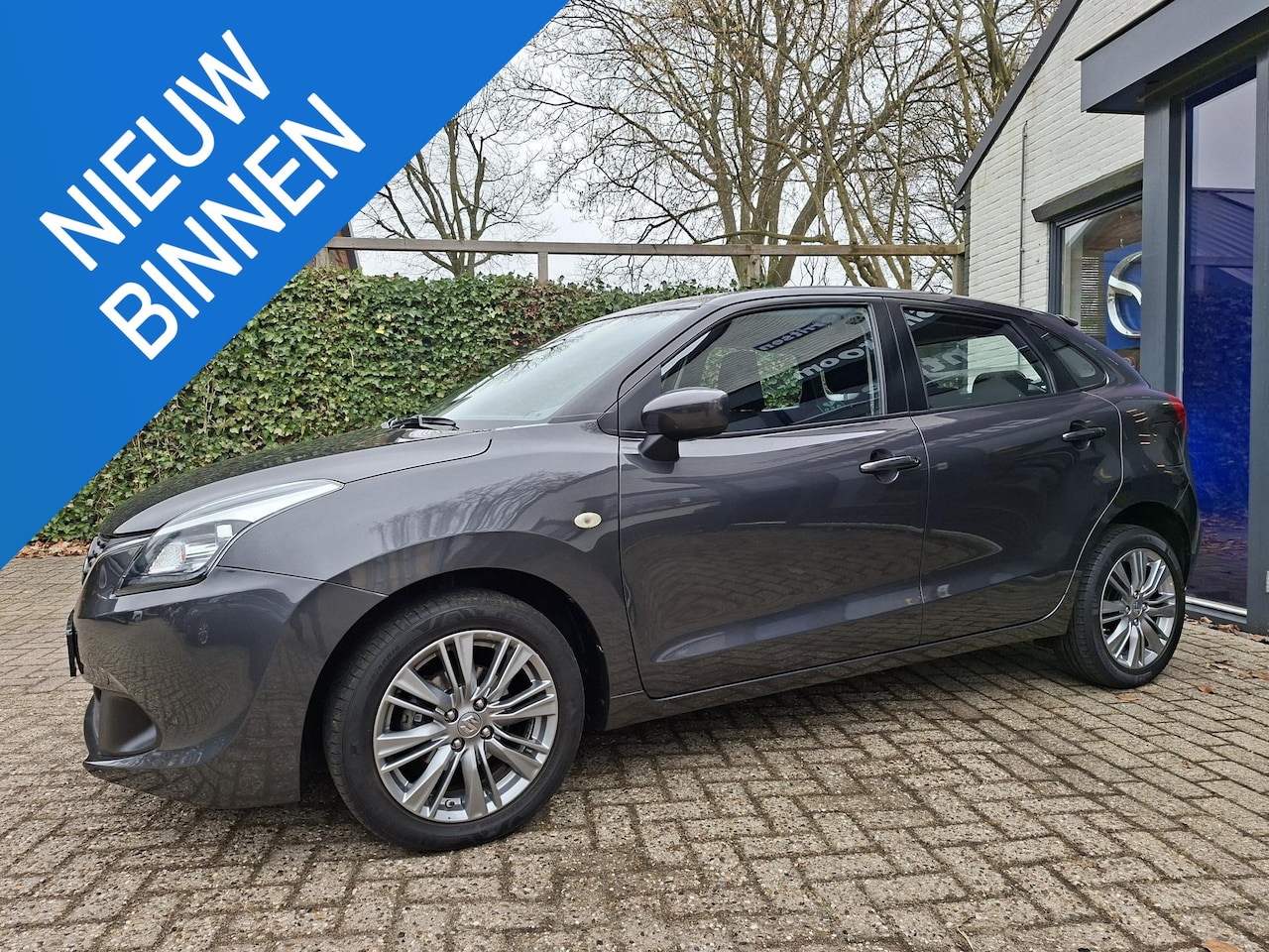 Suzuki Baleno - 1.2 Exclusive Navi, airco, trekhaak - AutoWereld.nl
