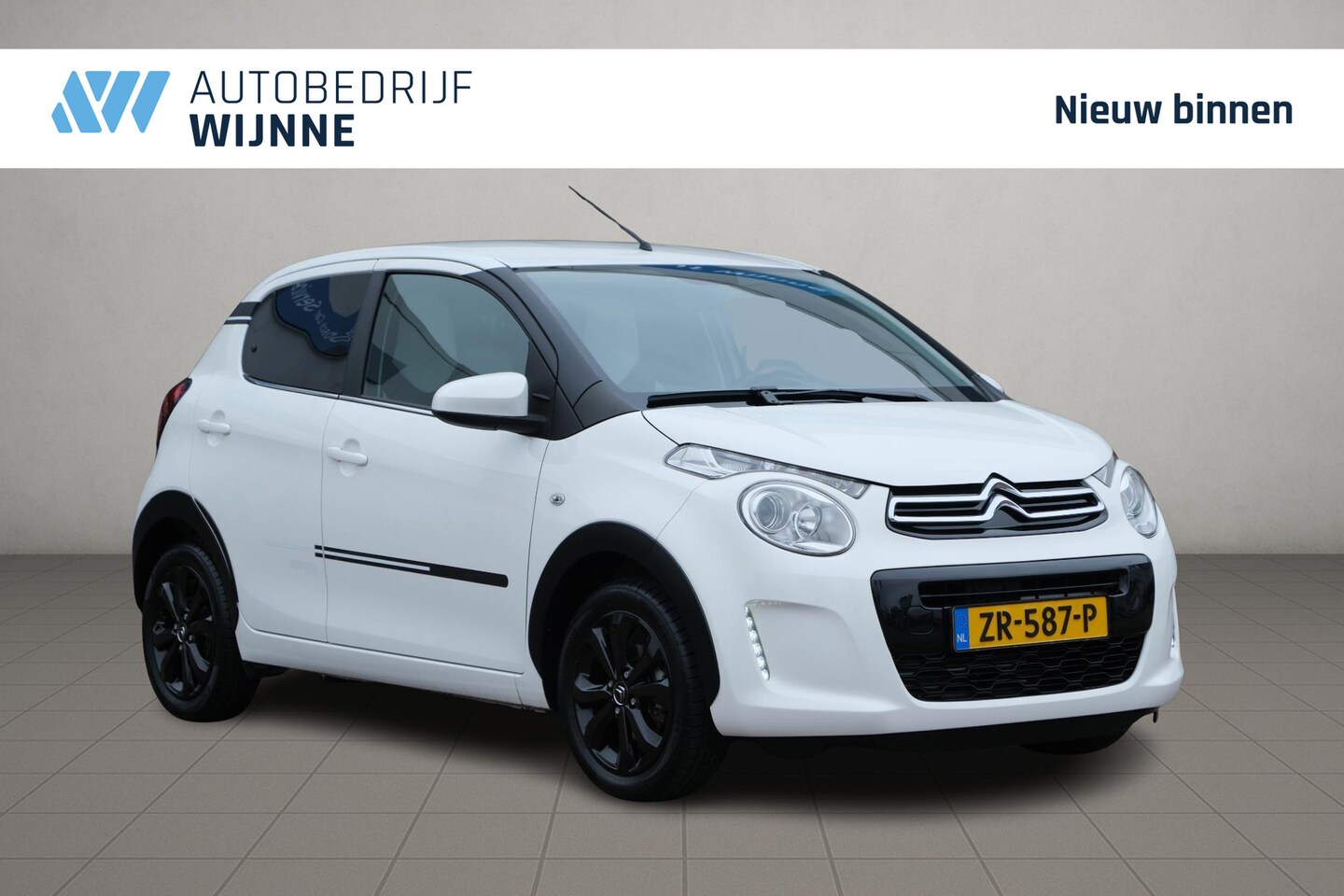 Citroën C1 - 1.0 VTi 72pk Urban Ride | Airco | Camera | Apple Carplay - AutoWereld.nl