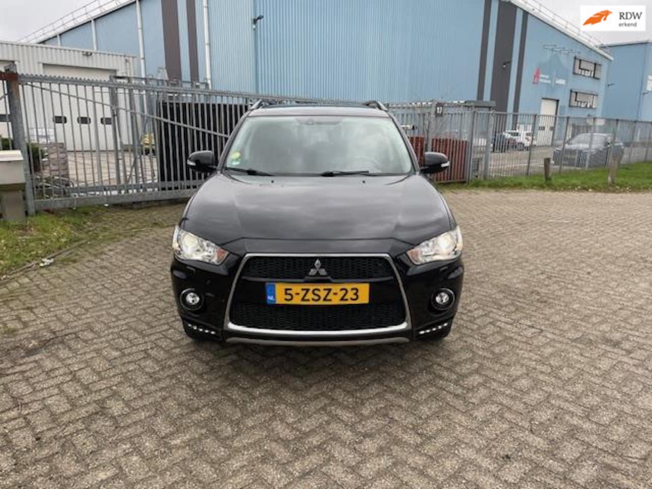 Mitsubishi Outlander - 2.2 DI-D Instyle AUTOMAAT !!! - AutoWereld.nl