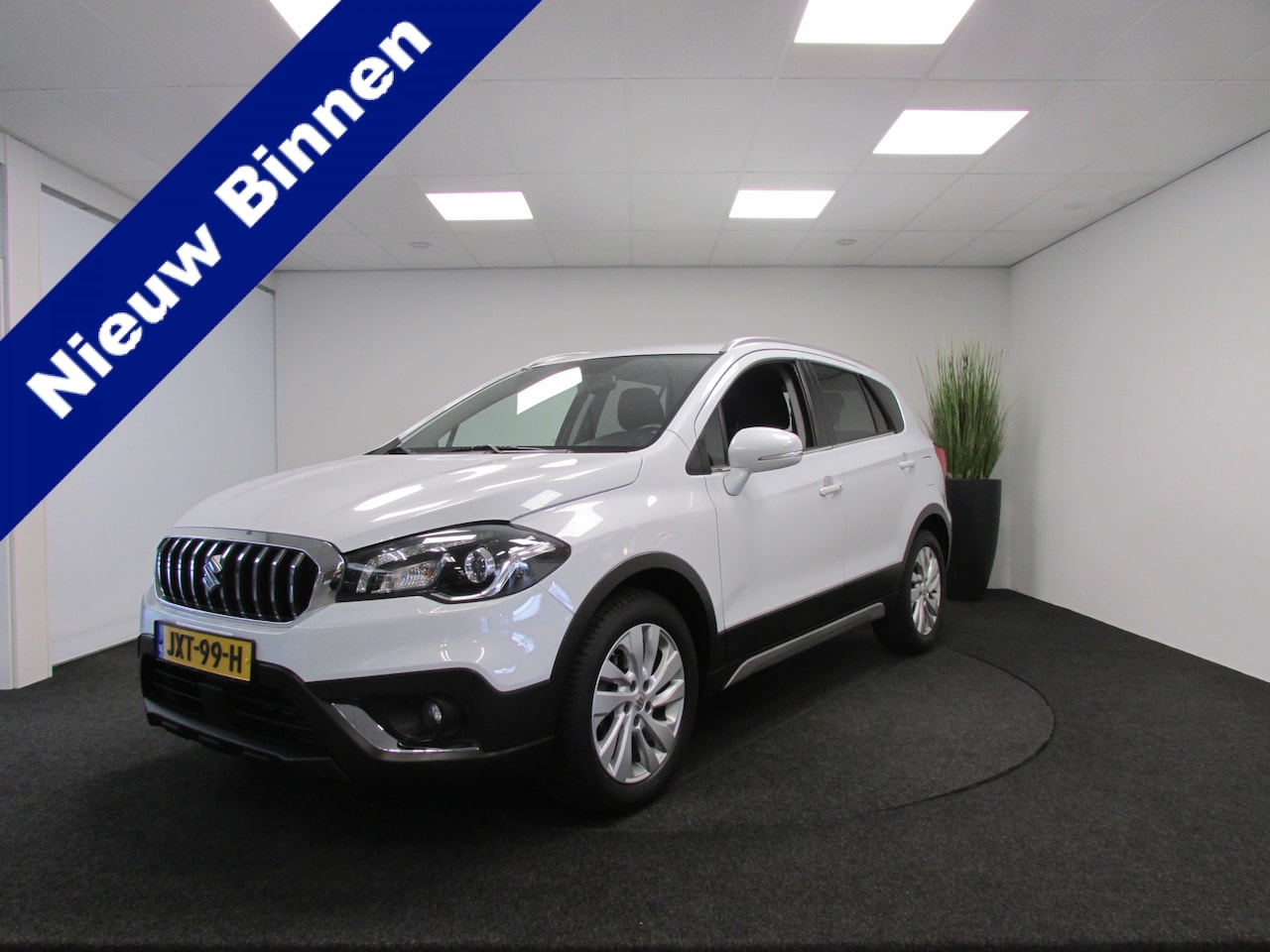 Suzuki S-Cross - 1.0 Boosterjet I Achteruitrijcamera I Apple Carplay & Android Auto I Navigatie I - AutoWereld.nl