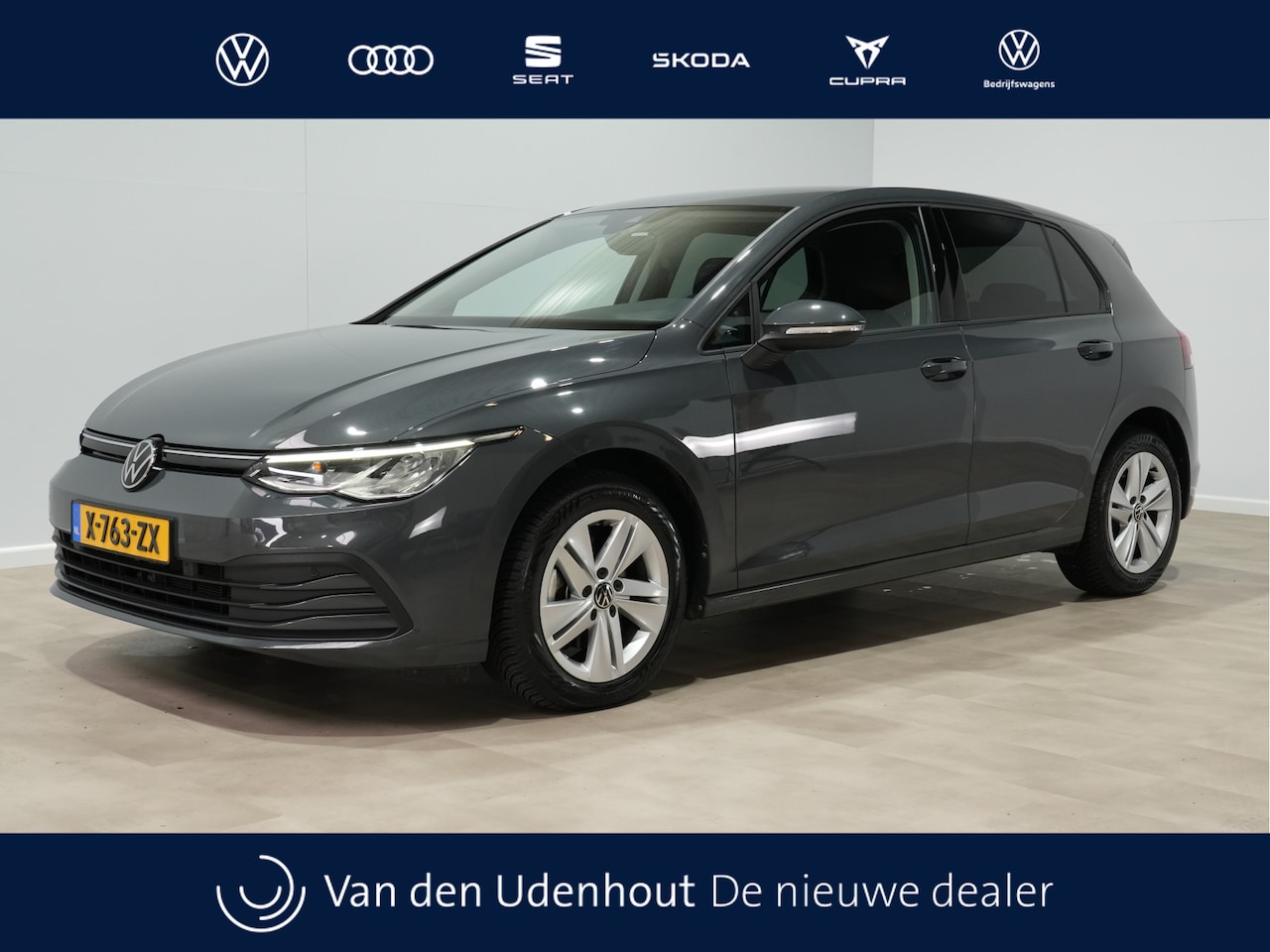 Volkswagen Golf - 1.0 eTSI 110pk DSG Life Business Navigatie Massage Stoel/Stuurverw. Acc LED 52 - AutoWereld.nl
