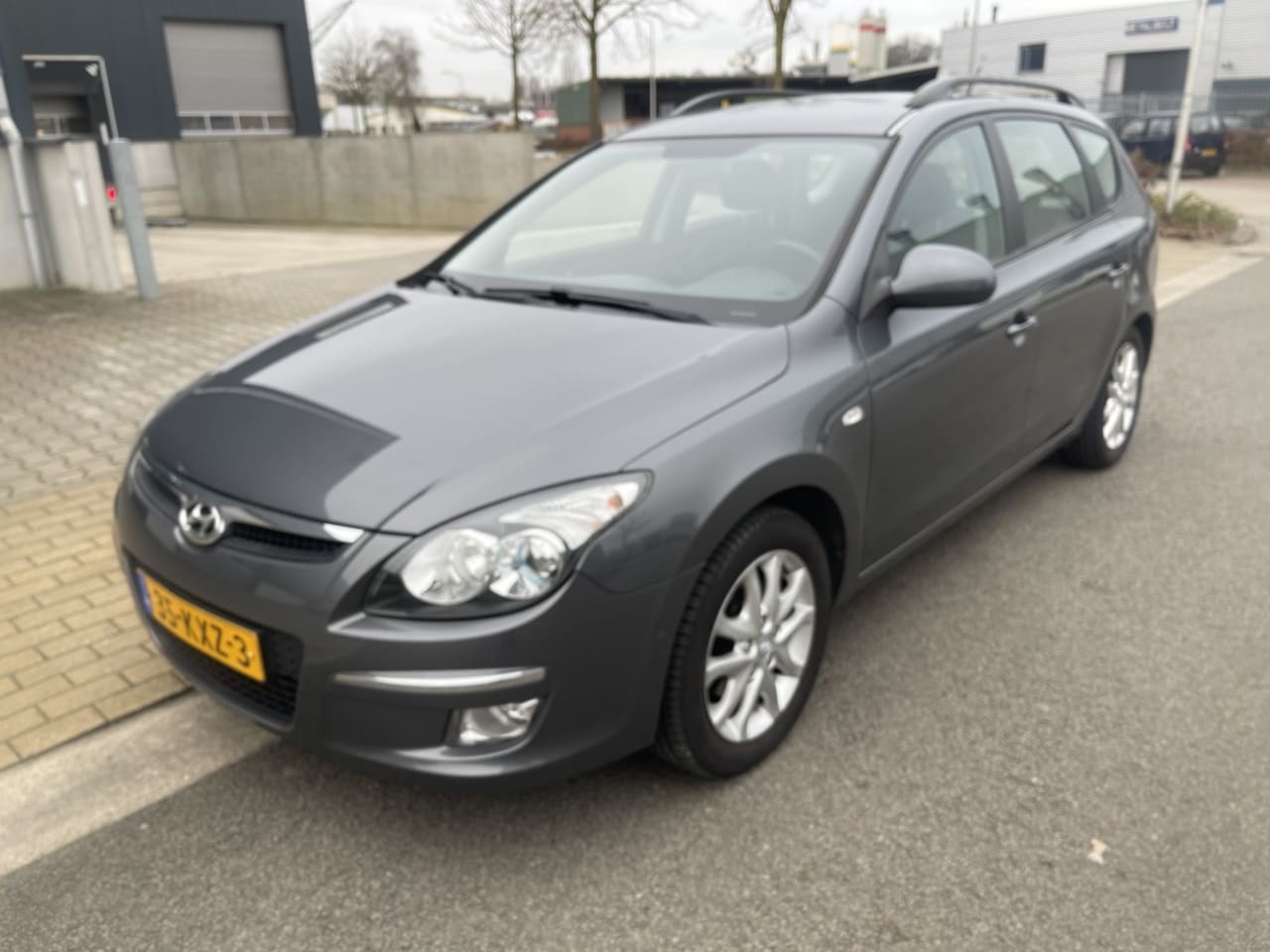 Hyundai i30 CW - 1.6i Dynamic Bns - AutoWereld.nl