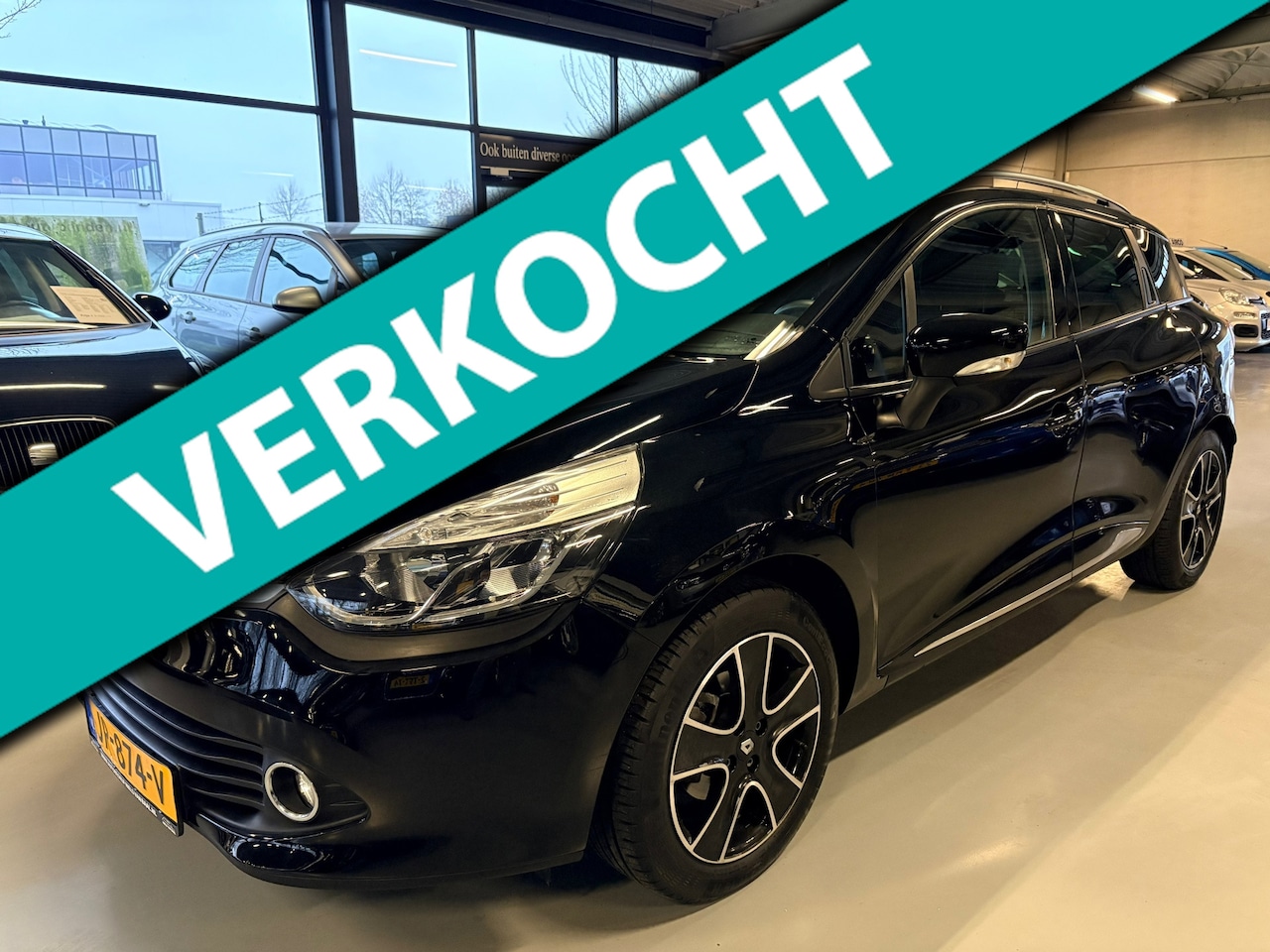 Renault Clio Estate - 0.9 TCe Expression 43Dkm NAP/Navi/Airco - AutoWereld.nl