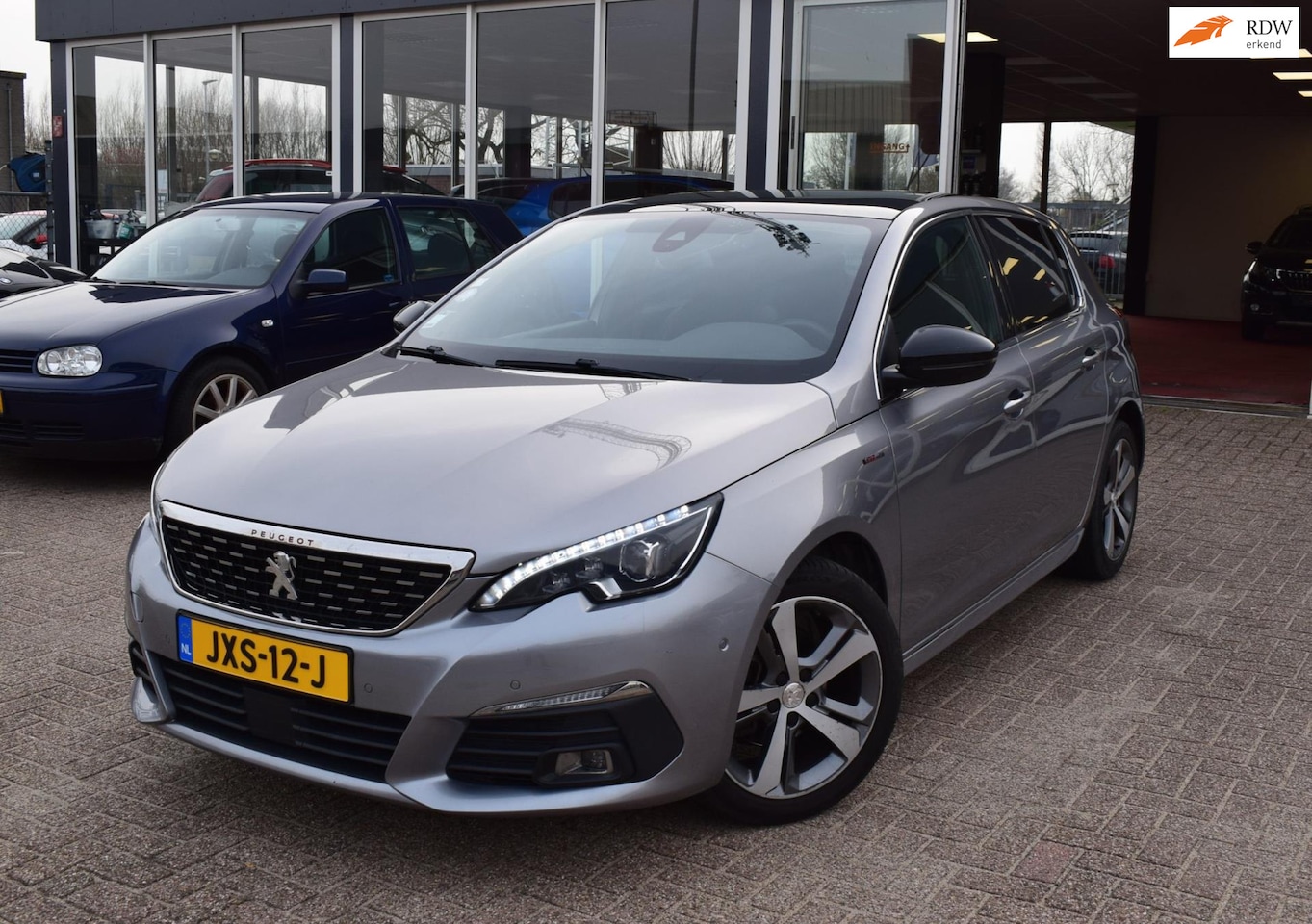 Peugeot 308 - 1.2 PureTech GT-line | FULL LED | PANORAMADAK | NAVI | CRUISE CONTROL| CLIMATE CONTROL | A - AutoWereld.nl