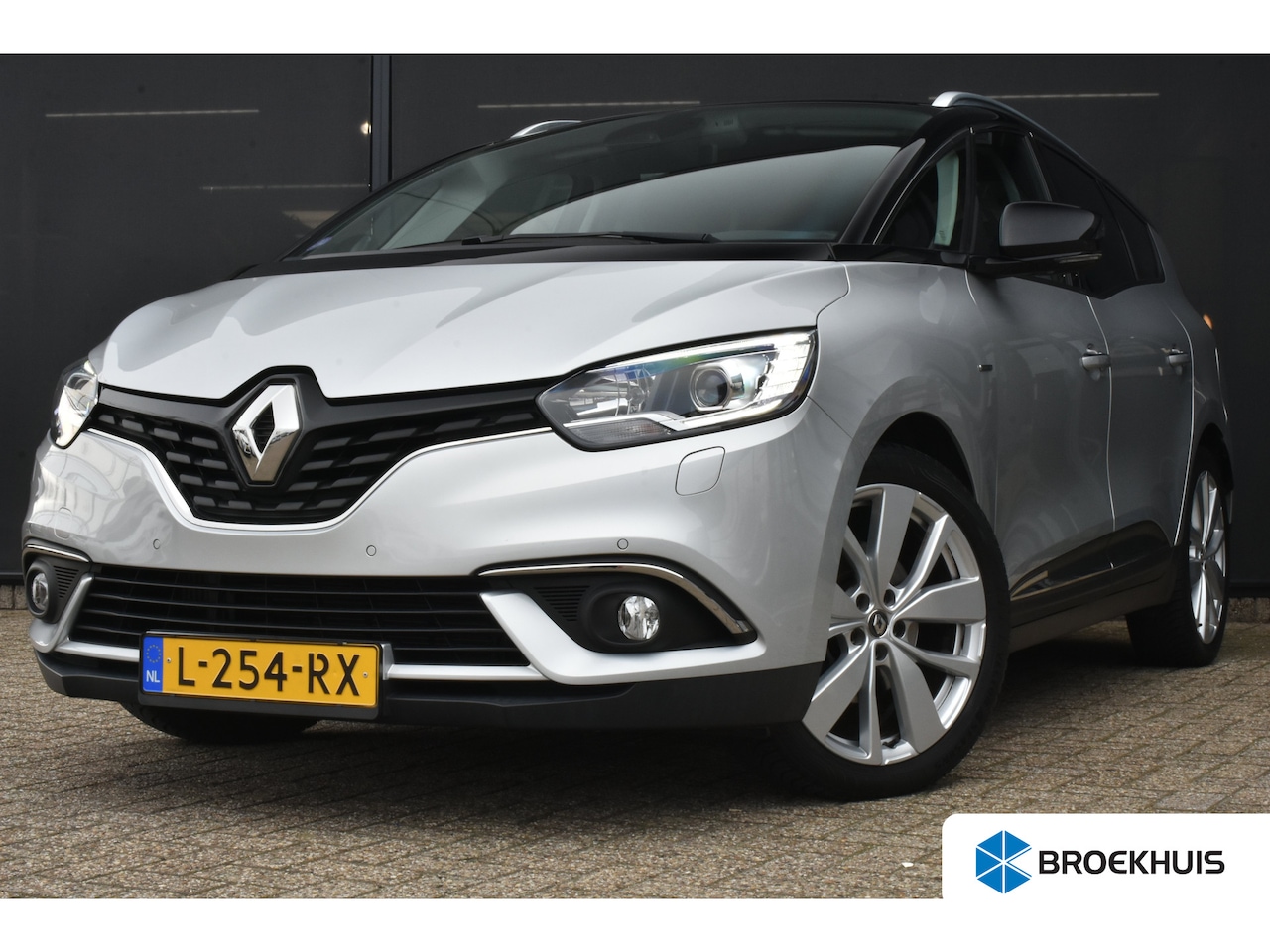 Renault Grand Scénic - 1.3 TCe Limited 7p. | Navigatie | Trekhaak | Stoelverwarming | Achteruitrijcamera | Lane-A - AutoWereld.nl