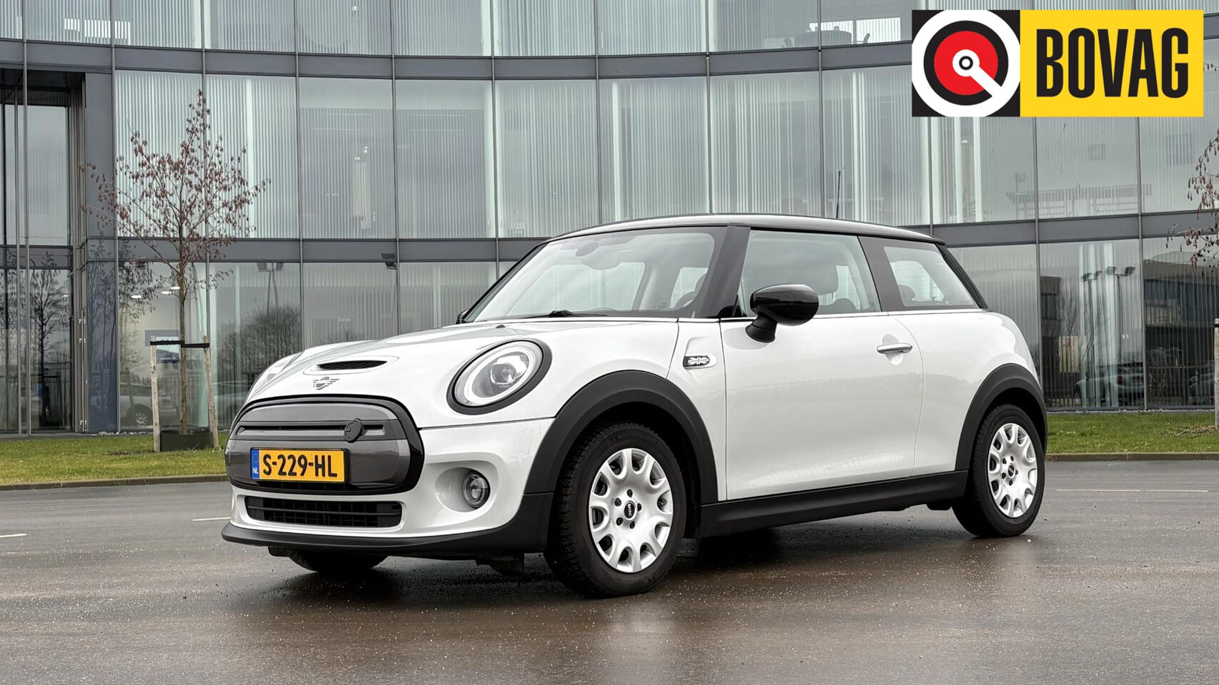 MINI Mini-Electric - Cooper SE Shadowline - AutoWereld.nl