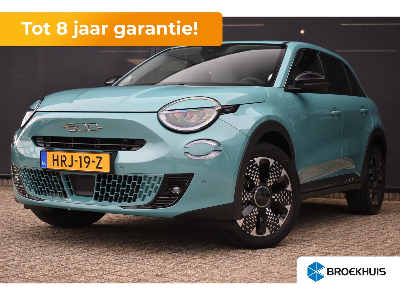 Fiat 600 - 1.2 Hybrid La Prima 8 Jaar Garantie! | Massage | Vol-Leder | Adaptive Cruise | Elektr. Sto - AutoWereld.nl