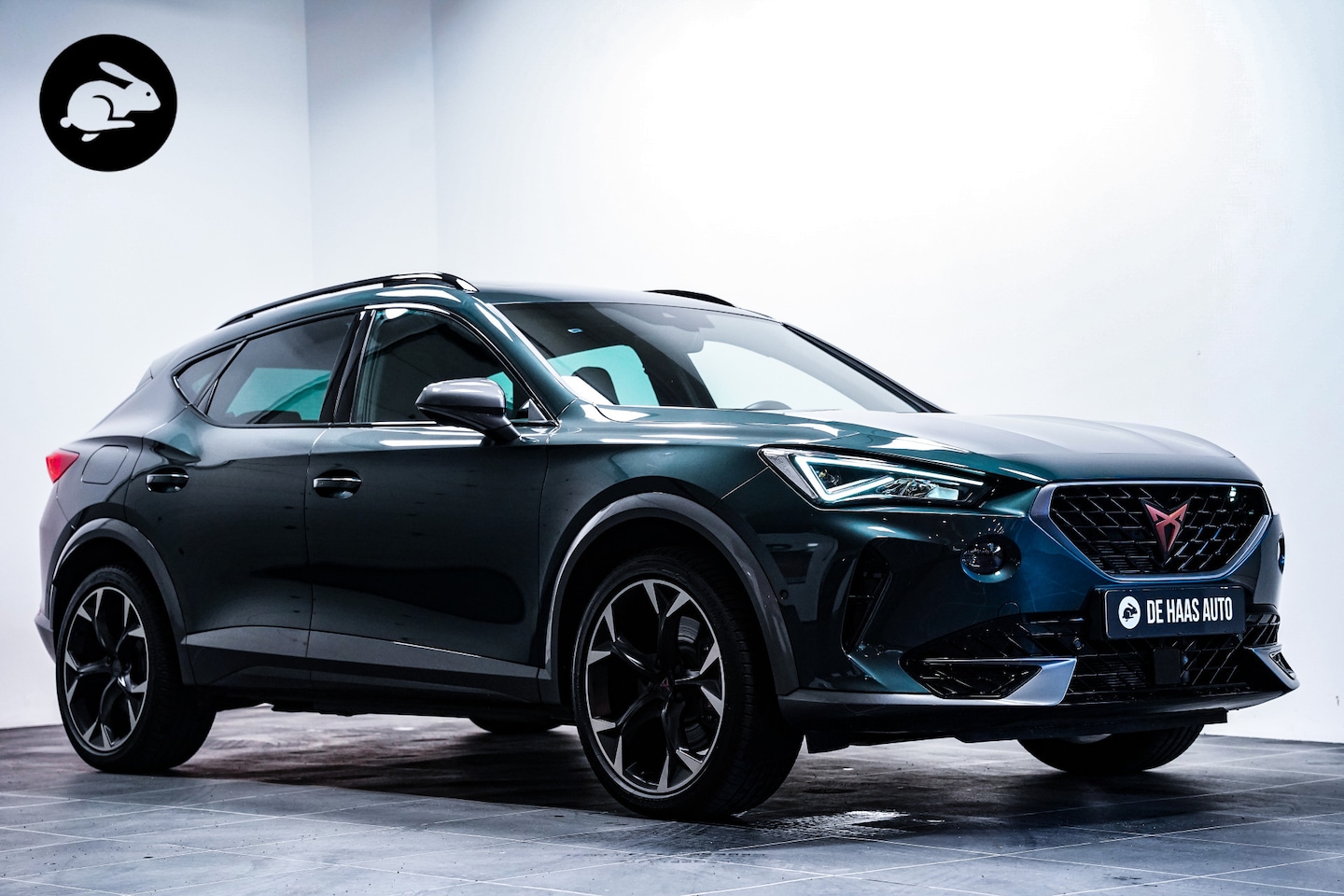 CUPRA Formentor - 1.4 e-Hybrid VZ Performance Groen Zwart|Pano dak|19 inch|Camera - AutoWereld.nl