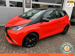 Toyota Aygo - 1.0 VVT-i x-play 2-TONE|CAMERA|AIRCO|LM.VELGEN