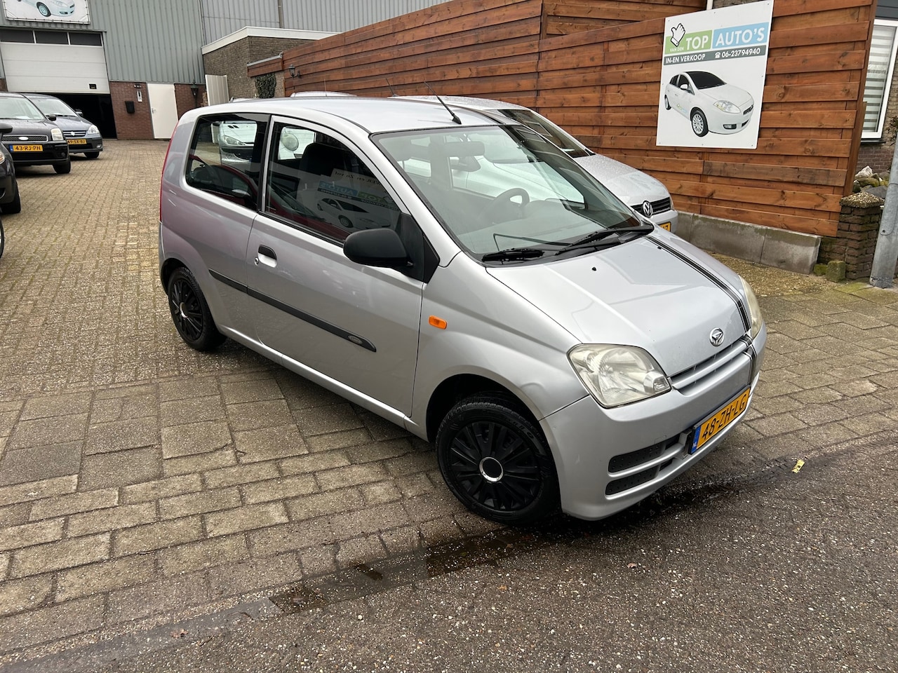 Daihatsu Cuore - 1.0-12V 100th Anniversary nieuwe apk en zeer zuinig! - AutoWereld.nl