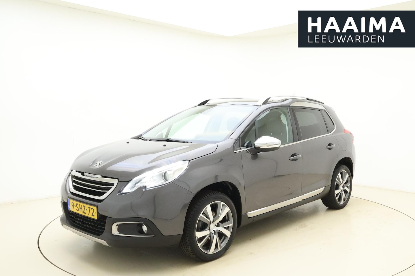 Peugeot 2008 - 1.6 VTi Féline 120 PK | Navigatie | Trekhaak | Climate control | Panoramadak | Alcantara b - AutoWereld.nl
