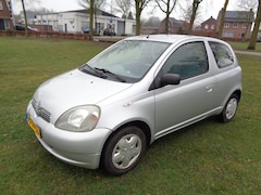 Toyota Yaris - 4-2-2027 a p k
