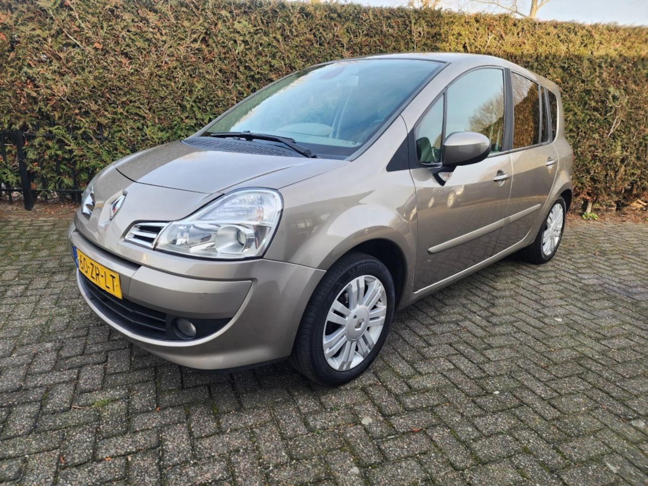 Renault Modus - 1.6-16V Dynamique Lederen bekleding automaat - AutoWereld.nl