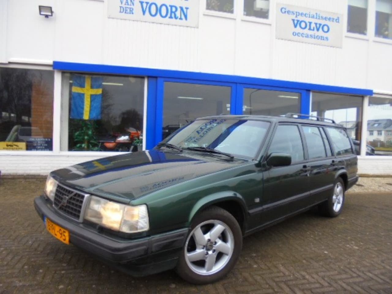Volvo 940 - 2.3I POLAR LOW PRESS TURBO ESTATE,AIRCO,TREKH,ORG NL TECHNISCH ZEER GEZOND!! - AutoWereld.nl