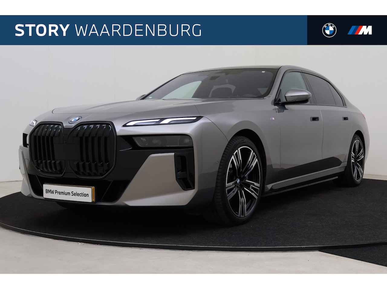 BMW i7 - eDrive50 High Executive M Sport / Panoramadak / Stoelventilatie / Massagestoelen / Parking - AutoWereld.nl