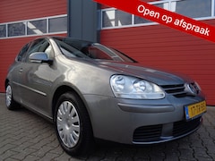 Volkswagen Golf - 1.6 FSI Optive, Airco, Trekhaak, 71000Km NAP