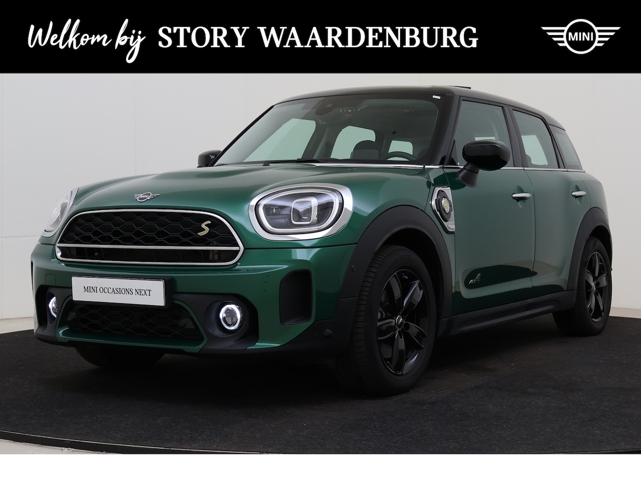 MINI Countryman - Cooper SE ALL4 Automaat / Panoramadak / Achteruitrijcamera / Head-Up / Comfort Access / LE - AutoWereld.nl