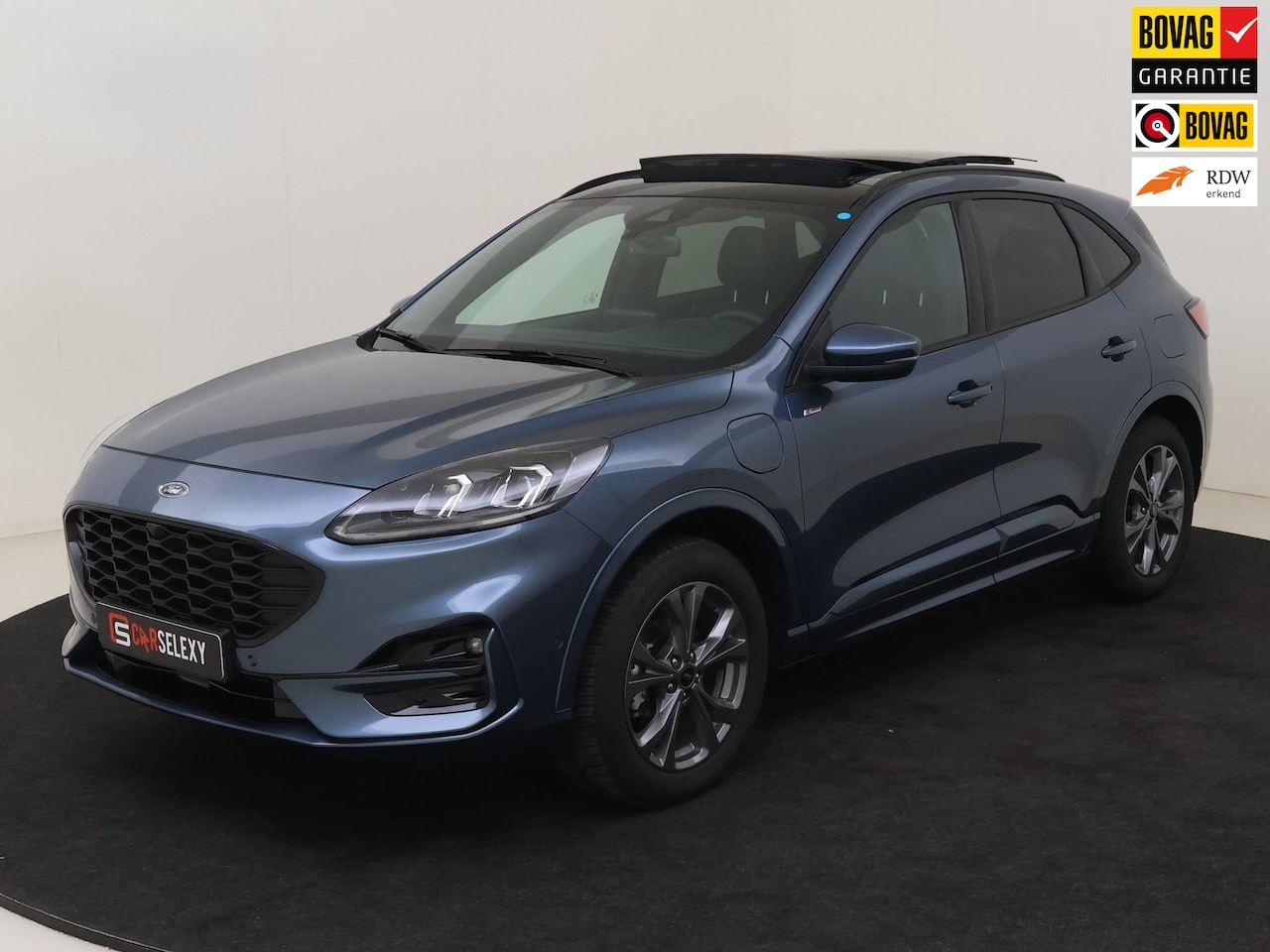 Ford Kuga - 2.5 PHEV ST-Line X Pano/Trekhaak/Winterpakket - AutoWereld.nl