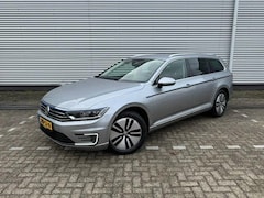 Volkswagen Passat Variant - 1.4 TSI GTE, Navigatie, Parkeersensoren, Cruisecontrol, trekhaak, LED, stoelverwarming