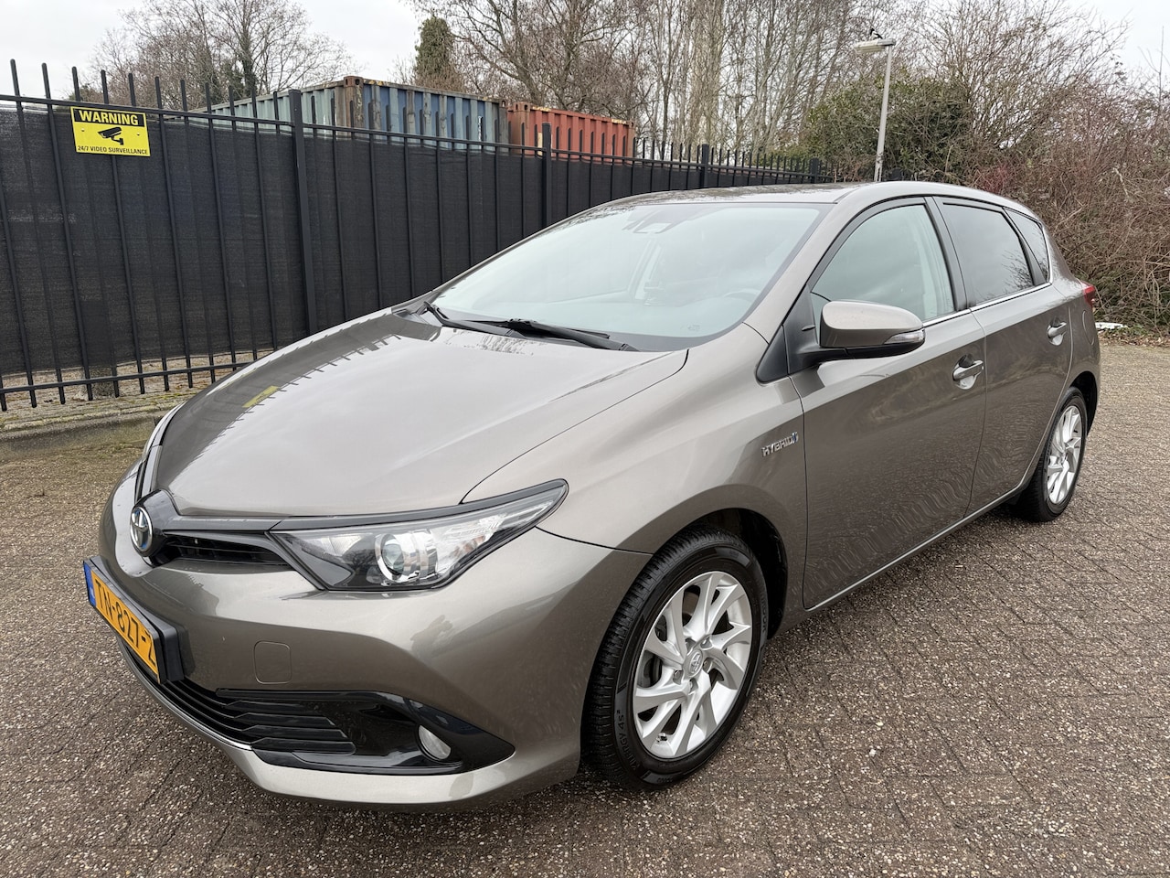 Toyota Auris - 1.8 Hybrid Business Plus DAB/Navi/Clima/Cruise - AutoWereld.nl