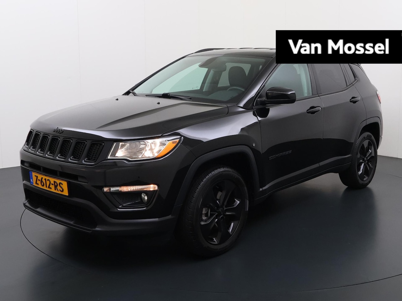 Jeep Compass - 2.4 Automaat | Stoel verwarming | Stuurwiel verwarming | Half lederen bekleding - AutoWereld.nl
