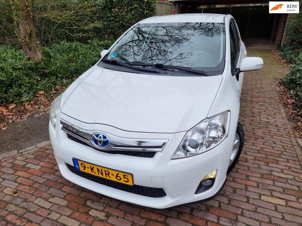 Toyota Auris - 1.8 Full Hybrid Aspiration Limited - AutoWereld.nl