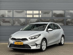 Kia Cee'd - Ceed 1.0 T-GDI DYNAMICLINE I P-CAMERA I ADAPT. CRUISE CONTROL I APPLE CARPLAY I NAVIGATIE