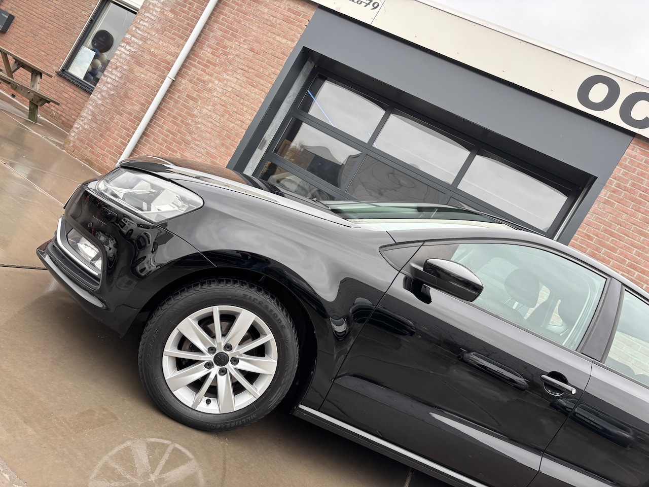 Volkswagen Polo - 1.0 First Edition | Airco. Parkeersensoren. Stoelverw.