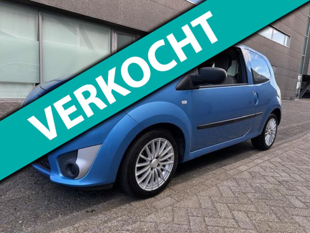 Renault Twingo - 1.2- Miss Sixty AIRCO BJ 9-2011 APK 4-2026 - AutoWereld.nl