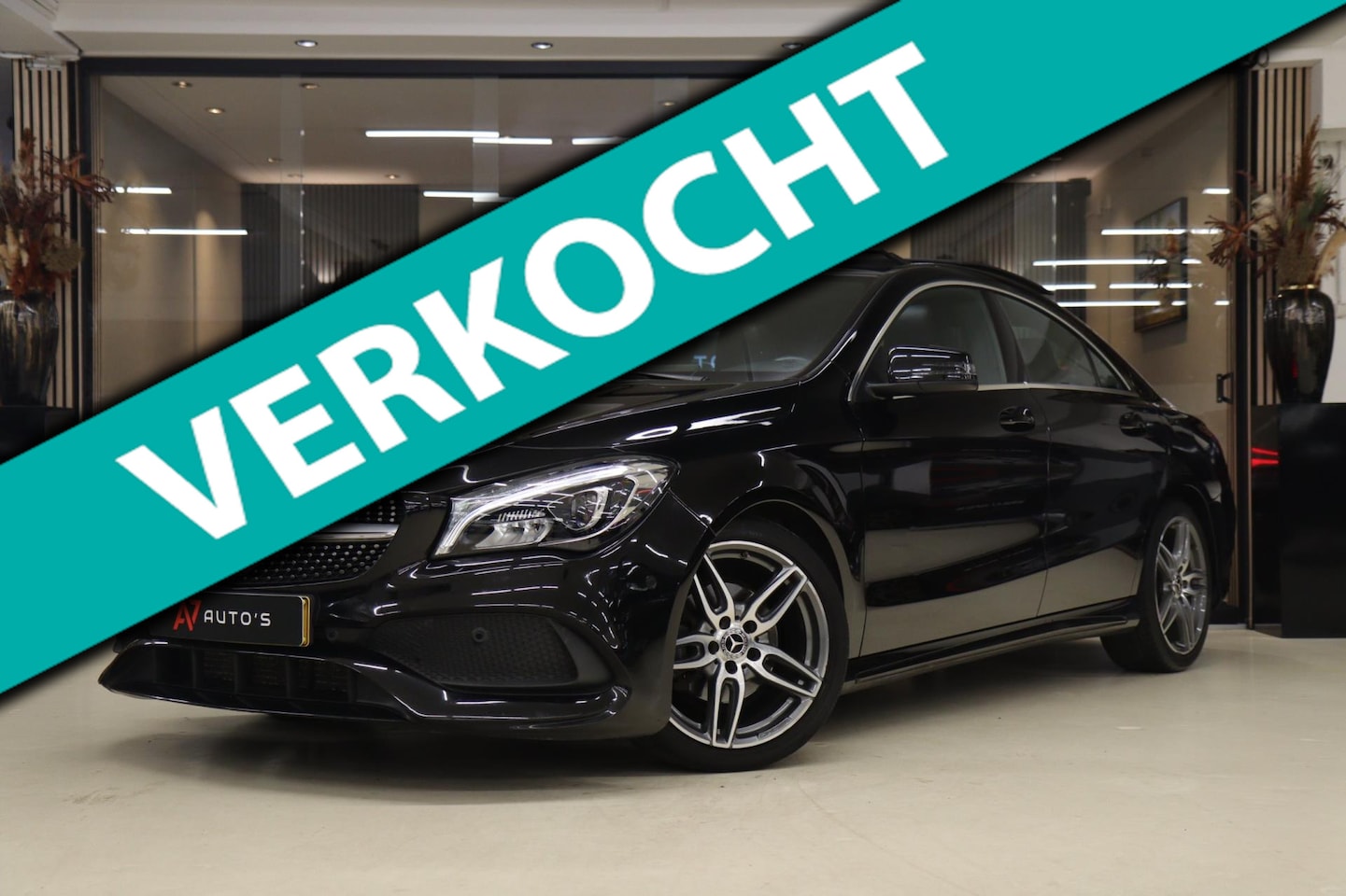 Mercedes-Benz CLA-Klasse - 180 Business Solution AMG NAP/PANO/CARPLAY/CAM/STOELVER/VOL - AutoWereld.nl